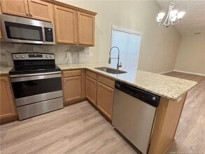 5334 Holland Park Ave in Fayetteville, NC - Building Photo - Building Photo