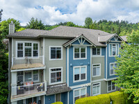 Sammamish Pointe in Issaquah, WA - Foto de edificio - Building Photo