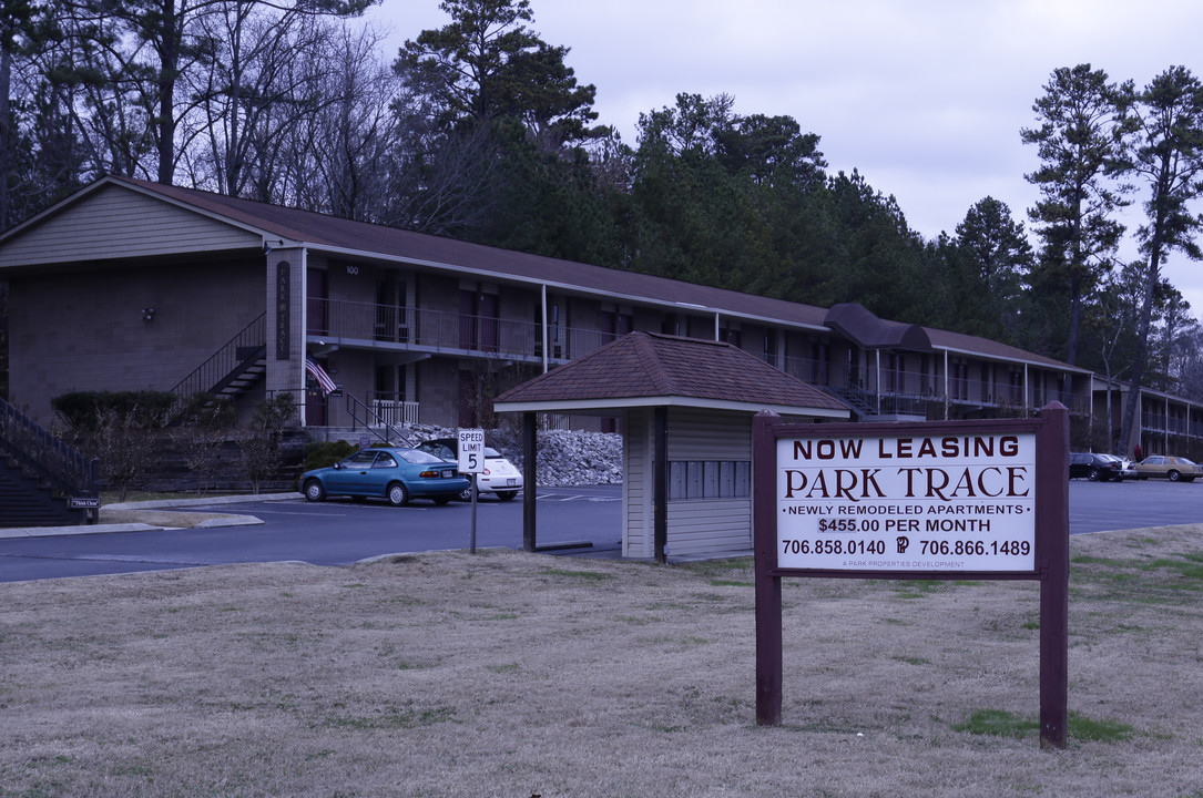 Park Trace Apartments in Rossville, GA - Foto de edificio