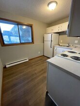10525 45th Ave N, Unit 2 in Plymouth, MN - Building Photo - Building Photo