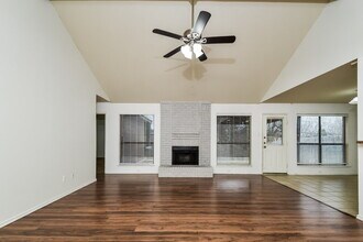 6612 Hightower Dr in Watauga, TX - Building Photo - Building Photo