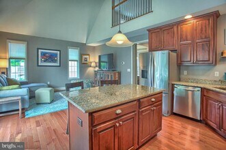 4755 Laurel Valley Ln in Enola, PA - Building Photo - Building Photo