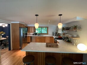 41 Frenchmans Rd in New Milford, CT - Building Photo - Building Photo