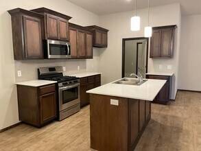 641 Marlin Ct in Chickasha, OK - Building Photo - Building Photo