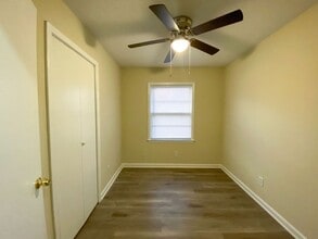 1930 Tahiti Ln in Memphis, TN - Building Photo - Building Photo