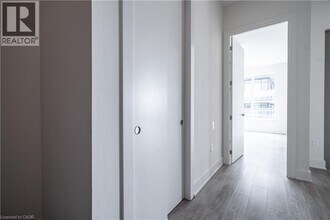 212 King William St in Hamilton, ON - Building Photo - Building Photo