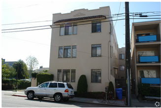 2030 Dwight Way in Berkeley, CA - Foto de edificio - Building Photo