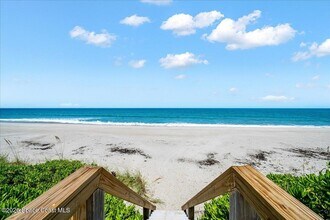 2931 S Hwy A1A in Melbourne Beach, FL - Building Photo - Building Photo