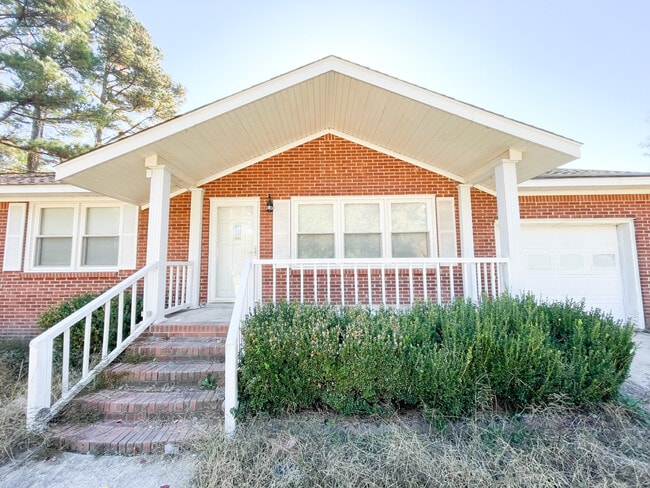 property at 306 Lloydwood Dr