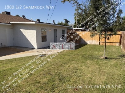 property at 1800 Shamrock Wy