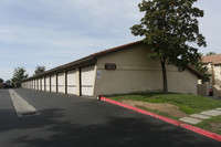 Valley View Village Apartments in Menifee, CA - Building Photo - Building Photo