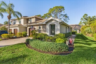7780 Woodbrook Cir, Unit 2704 in Naples, FL - Building Photo - Building Photo