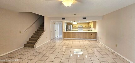 810 Poinsetta Dr in Indian Harbour Beach, FL - Building Photo - Building Photo