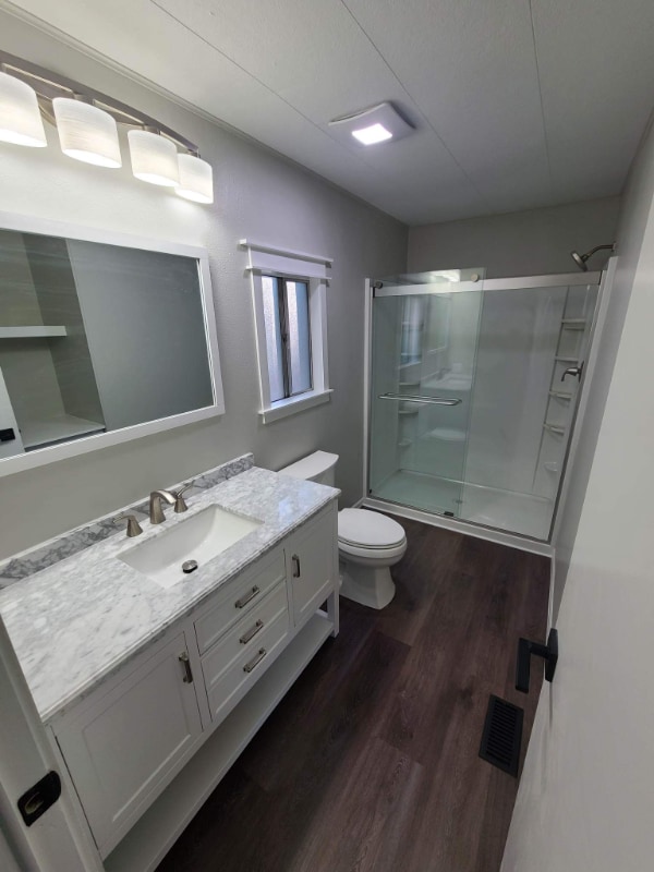 105 Hummingbird Rd in Cave Junction, OR - Building Photo - Building Photo