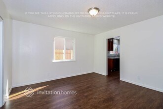 4317 Stockbridge Ave in Sacramento, CA - Foto de edificio - Building Photo