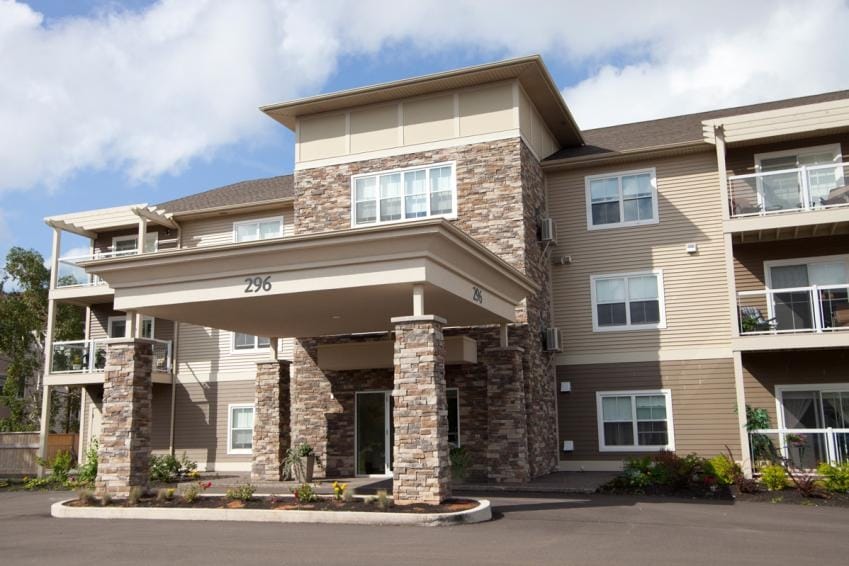 Brighton House in Charlottetown, PE - Building Photo