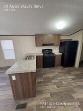 19 Amos Valley Dr in Springfield, IL - Building Photo - Building Photo