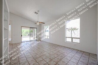 3055 N Red Mountain in Mesa, AZ - Building Photo - Building Photo