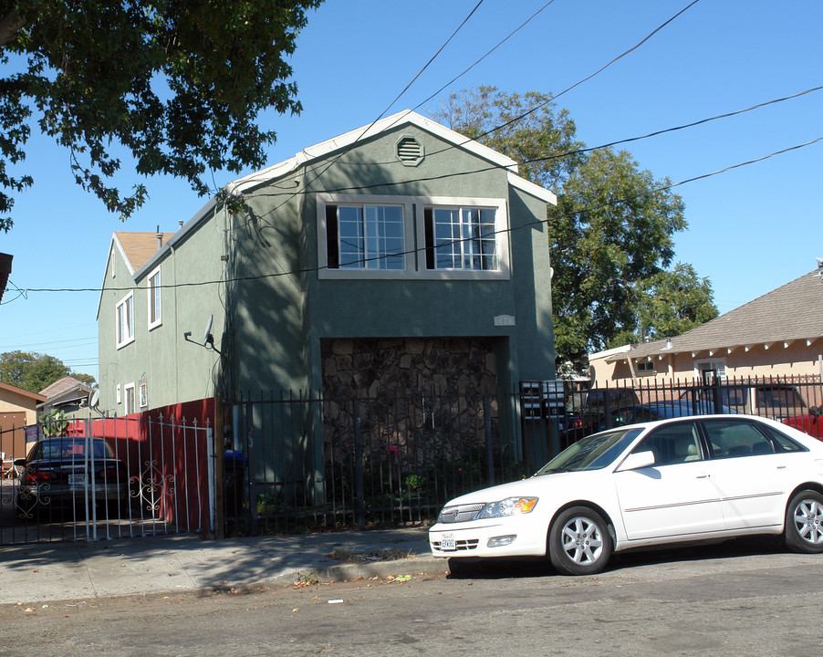 633 16th St in Richmond, CA - Building Photo