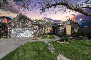 1222 Wood Haven Ct in Sugar Land, TX - Building Photo