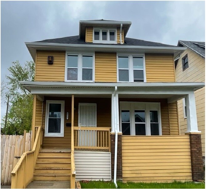 2651 Vicksburg St in Detroit, MI - Building Photo