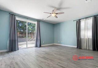 11311 Mezzadro Ave in Bakersfield, CA - Building Photo - Building Photo