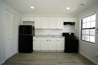 Dutch Village Apartments in Baltimore, MD - Building Photo - Building Photo