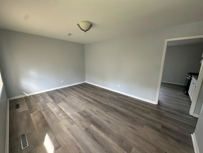366 Sandra Ct in Glendale Heights, IL - Building Photo - Building Photo