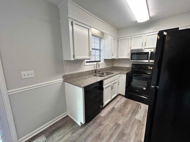 1816 Winding Way Dr in White House, TN - Foto de edificio - Building Photo