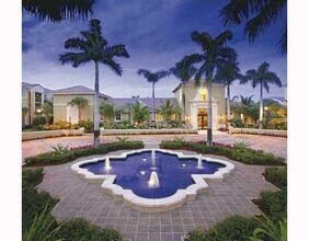 2360 E Preserve Way in Miramar, FL - Foto de edificio - Building Photo