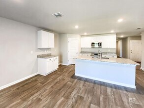 10641 Northern Dancer Ct in Daphne, AL - Building Photo - Building Photo