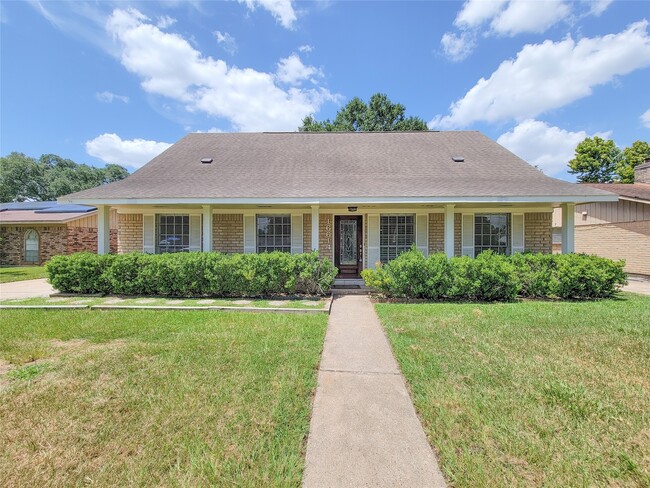 property at 16614 Cairnway Dr
