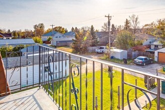 Scotsman Apartments in Camrose, AB - Building Photo - Building Photo