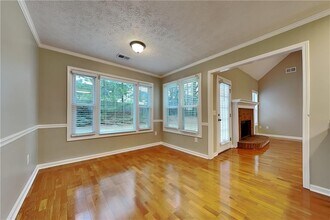 4385 Foxberry Run in Loganville, GA - Building Photo - Building Photo