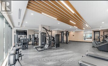 1660 Bloor St W in Toronto, ON - Building Photo - Building Photo