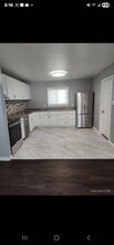 26170 Nagel St in Roseville, MI - Building Photo - Building Photo