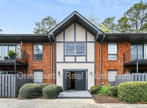 6851 Roswell Rd in Atlanta, GA - Building Photo - Building Photo