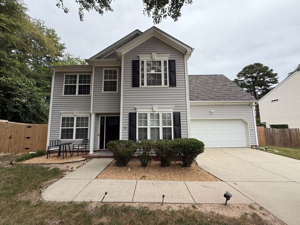 4205 Brookvalley Dr in Raleigh, NC - Building Photo