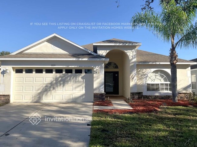8124 Alamosa Wood Ave