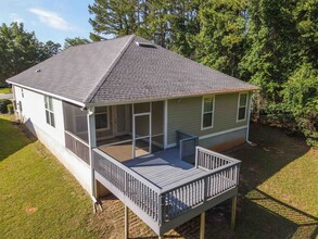 2566 Halleck Ln in Tallahassee, FL - Building Photo - Building Photo