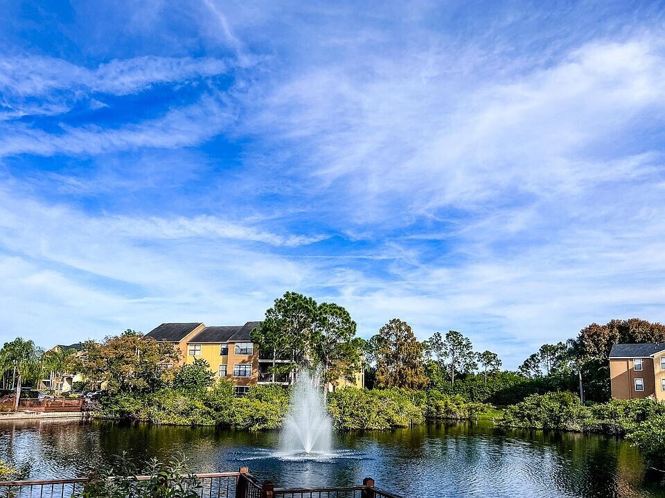 11901 4th St N, Unit 8102 in St. Petersburg, FL - Foto de edificio