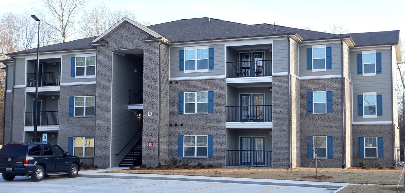 Rivers Edge Apartments Photo