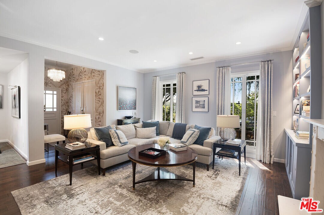 8973 Lloyd Pl in West Hollywood, CA - Building Photo