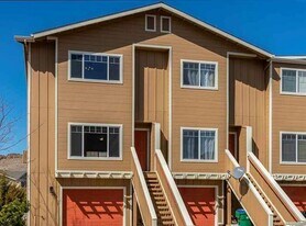 4501 Kathleen Denise Ln in Reno, NV - Building Photo