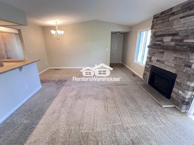 4504 Aspenwood Trail in Minnetonka, MN - Building Photo - Building Photo