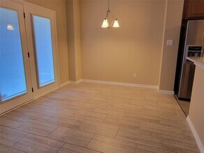 2100 Pipers Field Dr in Austin, TX - Building Photo - Building Photo