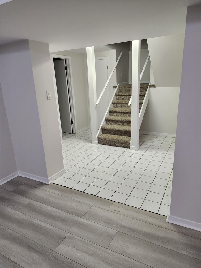 87 Verona Crescent in Georgina, ON - Building Photo - Building Photo