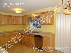 14023 Walnut Ave in Walnut Grove, CA - Building Photo - Building Photo