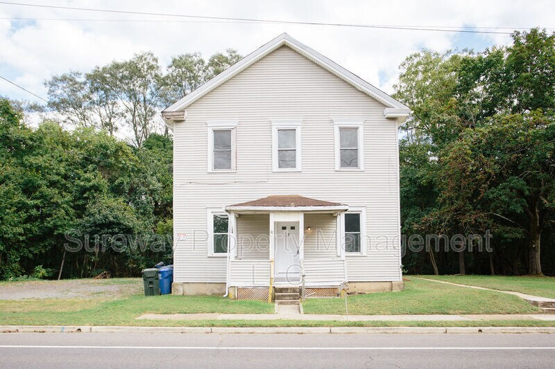 614 Main St in Lumberton, NJ - Building Photo