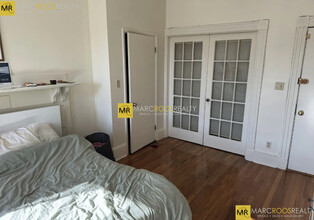 915 Beacon St, Unit #4 in Boston, MA - Building Photo - Building Photo